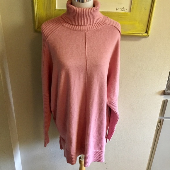 Tru Tunic Sweater Pink Turtleneck Style 